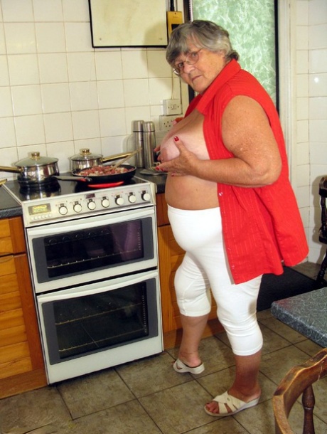 old fashioned woman cleaning hot xxx photo