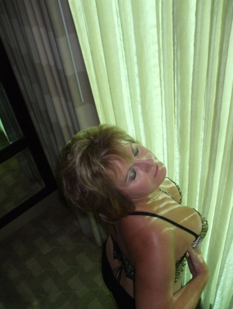 big tit granny dp erotic photo