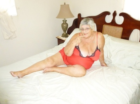 big tit mature webcams nudes archive