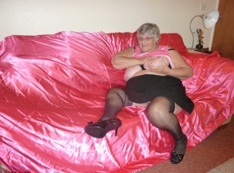 granny lesbians stockings exclusive pic