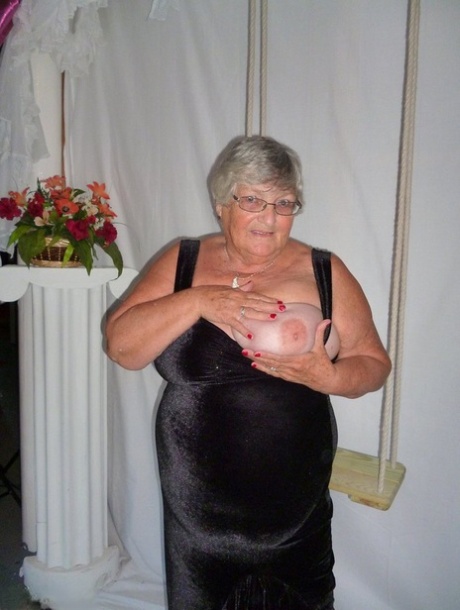 creepy old woman hot naked images