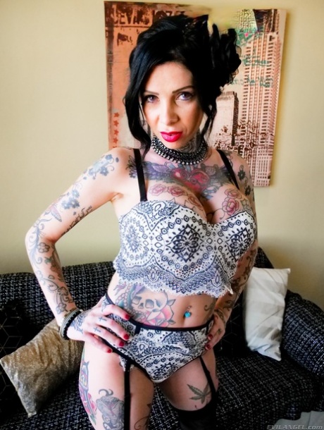 Megan Inky actress img