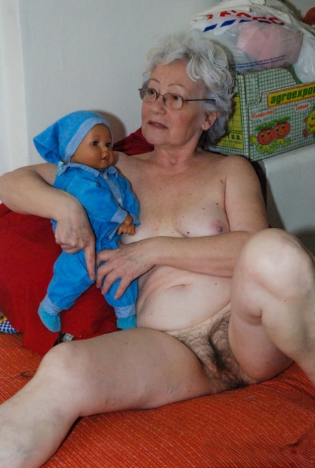 big tit granny milf porno photo